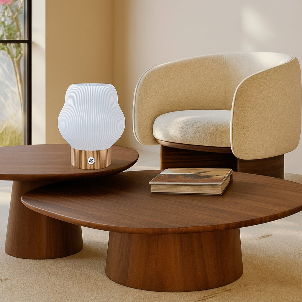 Lampe AubeVolume Cloud L Brun Latte – design moderne en plastique recyclé – décoration élégante et éthique.