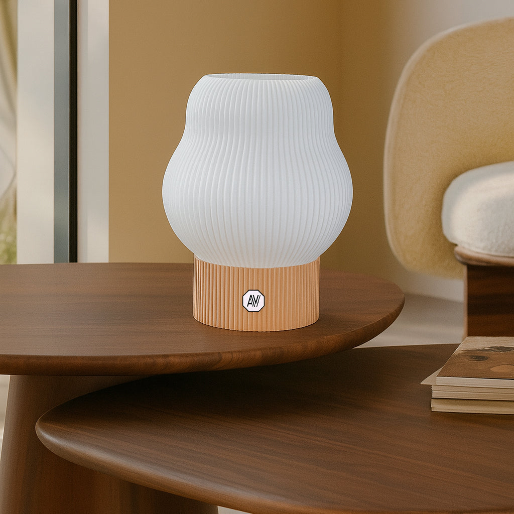 Lampe design AubeVolume Cloud M Brun Latte – luminaire en plastique recyclé – déco chaleureuse et responsable.Lampe design AubeVolume Cloud M Brun Latte – luminaire en plastique recyclé – déco chaleureuse et responsable.