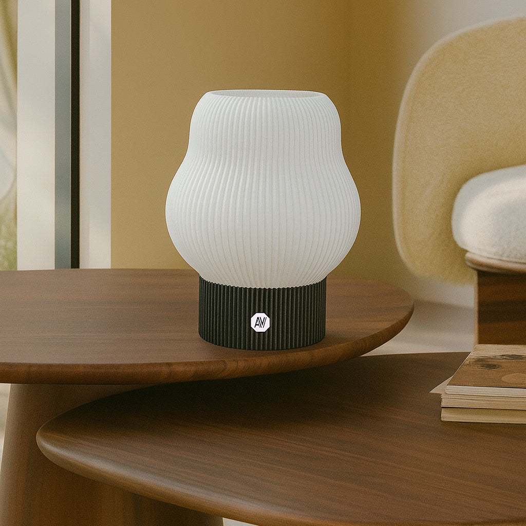 Lampe design AubeVolume modèle Cloud M couleur Charbon – fabriquée en plastique recyclé – luminaire écoresponsable, design français.