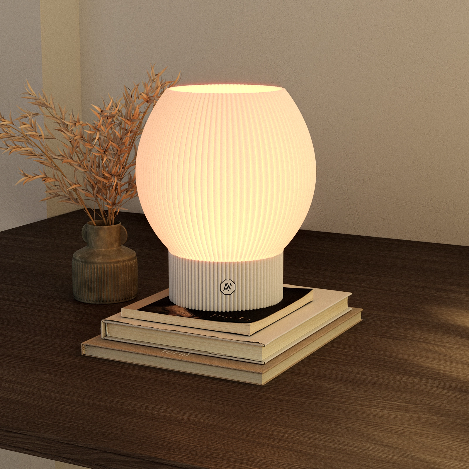 Lampe Linea L utilisée sur bureau en bois – lumière d’ambiance pour espace de travail moderne