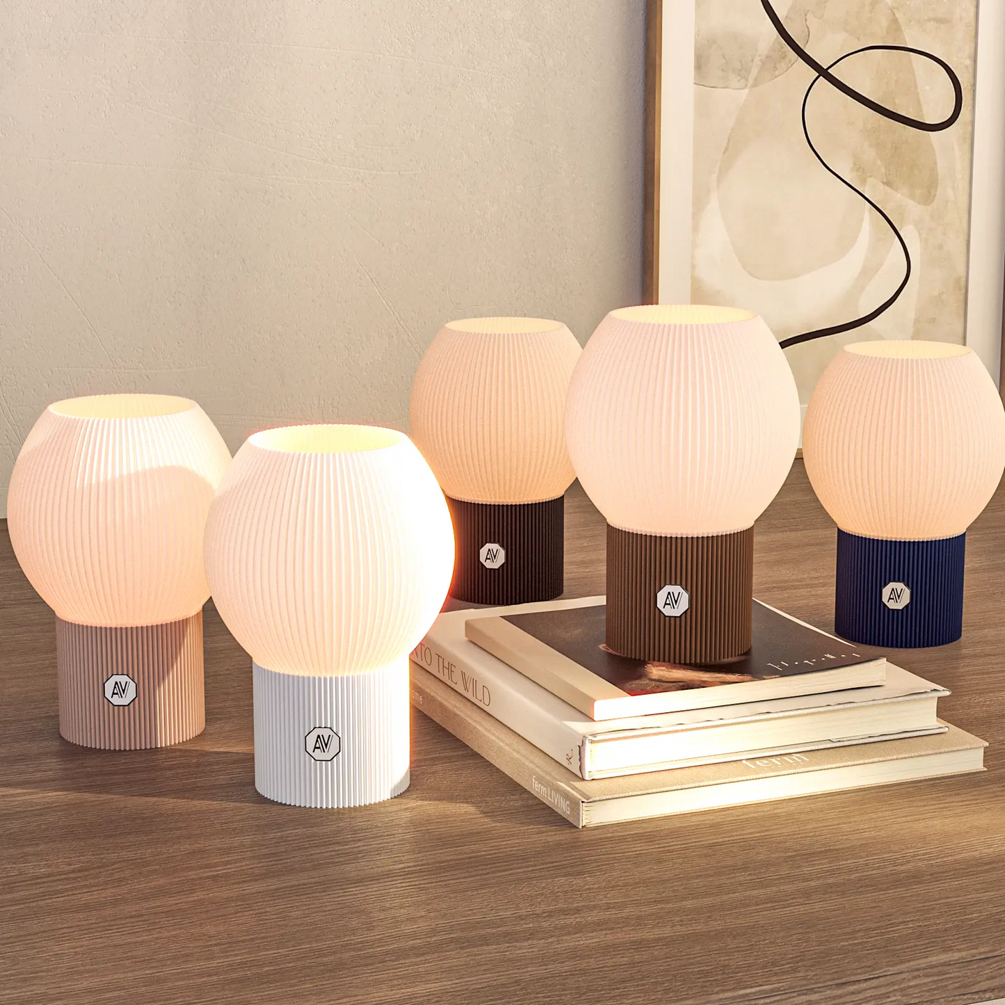 Collection de lampes design LINEA S par AubeVolume — cinq couleurs, éclairage LED doux, fabrication écologique