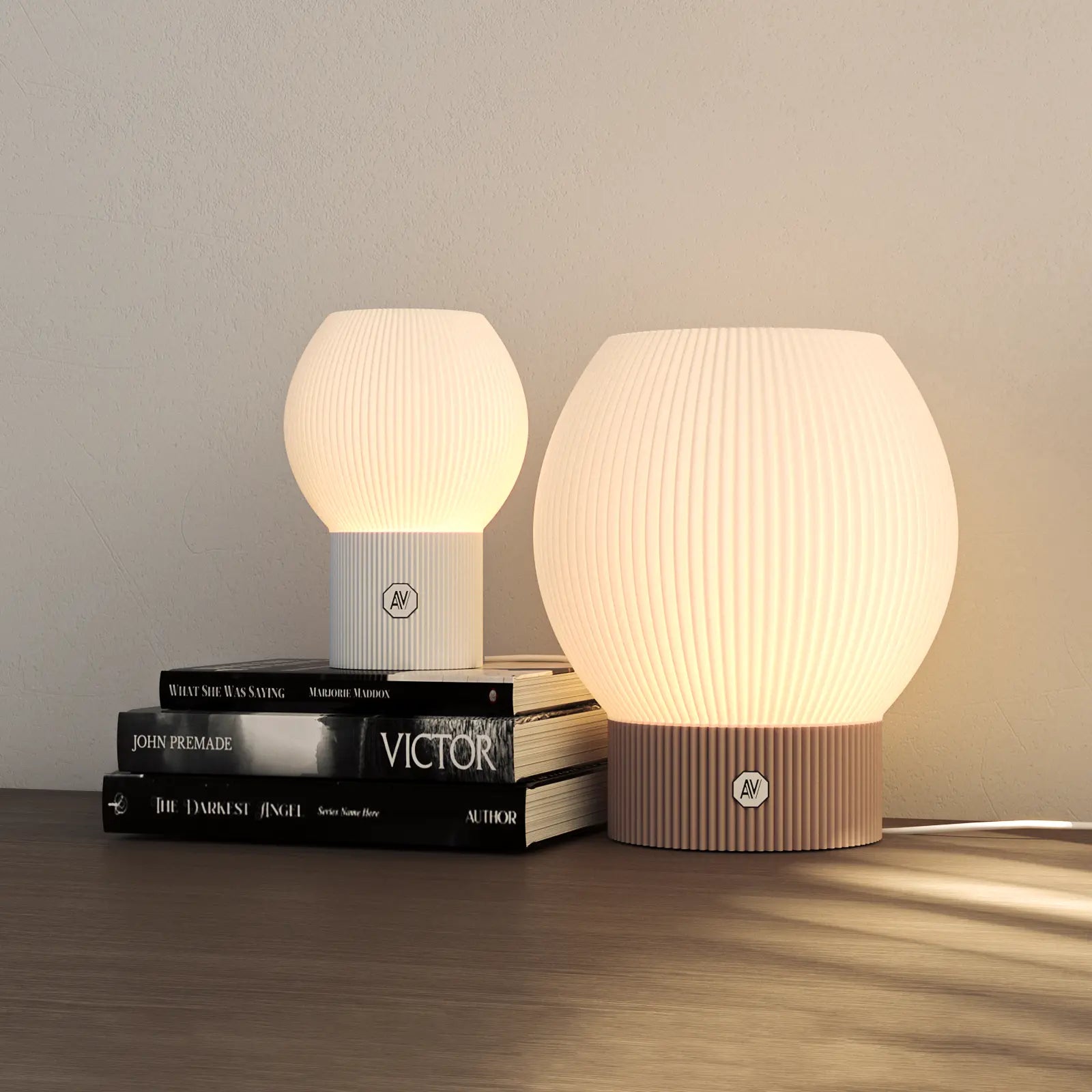 Lampe design AubeVolume LINEA S et L — duo de lampes écoresponsables avec éclairage LED doux